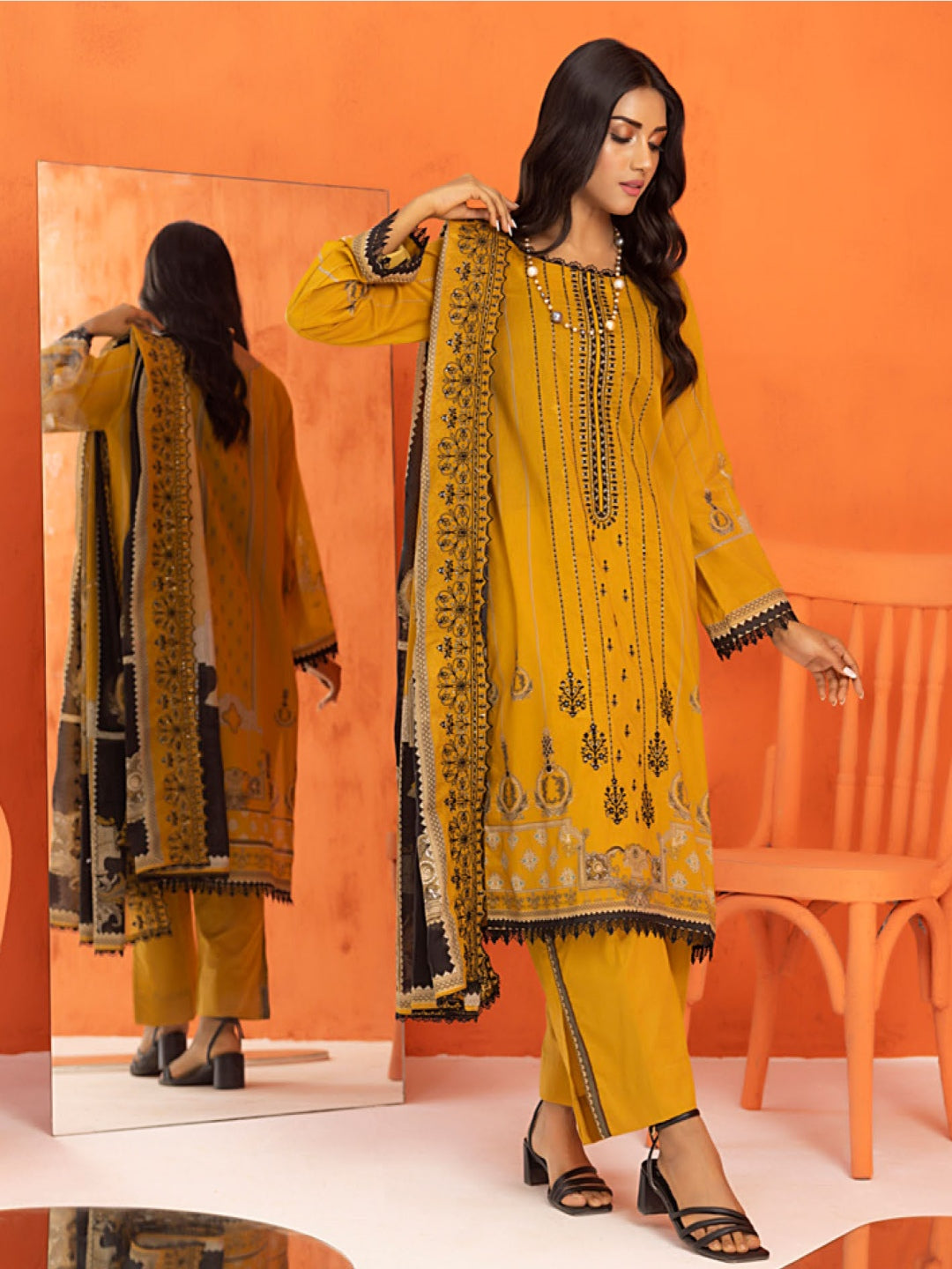 Lawn Cut Work Salwar Kameez - Pakistani Dress - C1144E | Fabricoz USA