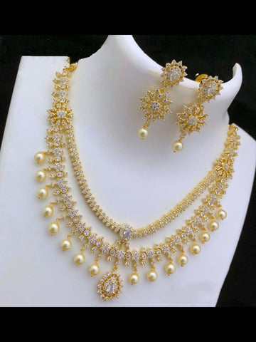 White And Golden Alloy,Pearl And Kundan Ladies Wedding Wear Pearl Necklace  Set, Size: Free at Rs 150/set in Mumbai